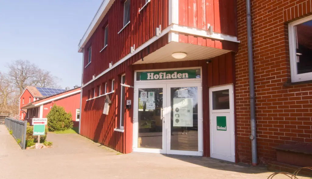 Kunden des Hofladens von Kerstin Peters am Steinhuder Meer können täglich von 5 bis 23 Uhr über eine App einkaufen – ohne dass ein Mitarbeiter vor Ort sein muss.