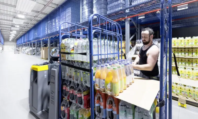Edeka Group will continue to manage its non-fully-automated distribution centres using Wamas from SSI Schäfer – such as this one of Edeka Nordbayern in Gochsheim. (Photo: SSI Schäfer)