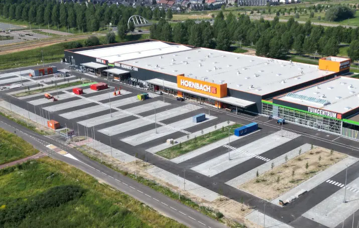 Nach einem einjährigen Test in Nijmegen hat Hornbach die neue Navigationsfunktion in seiner Smartphone-App für alle 18 Baumärkte in den Niederlanden eingeführt. (Foto: Hornbach)