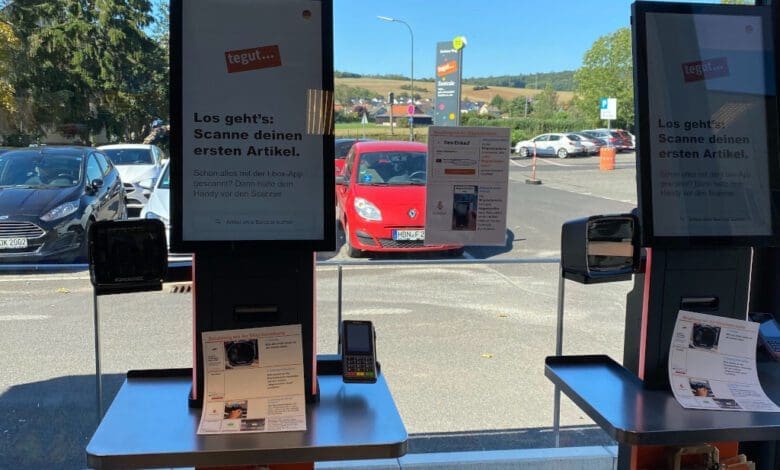 In der neuen T-Box können Shopper an Self-Checkout-Terminals von Pan Oston scannen und bezahlen.