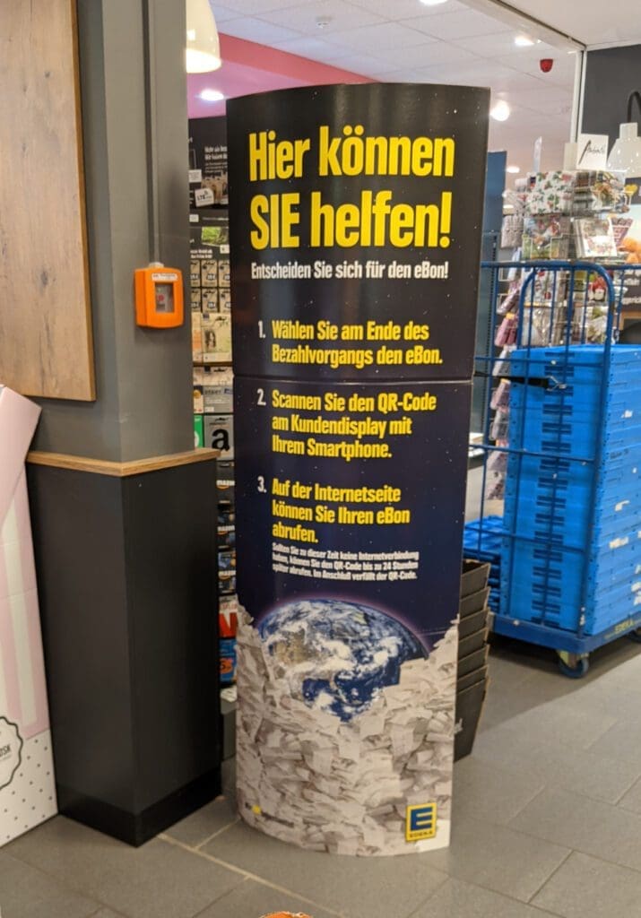 Edeka Nord lädt ihre Kunden ein, jede Menge Papier zu sparen. (Foto: Retail Optimiser)