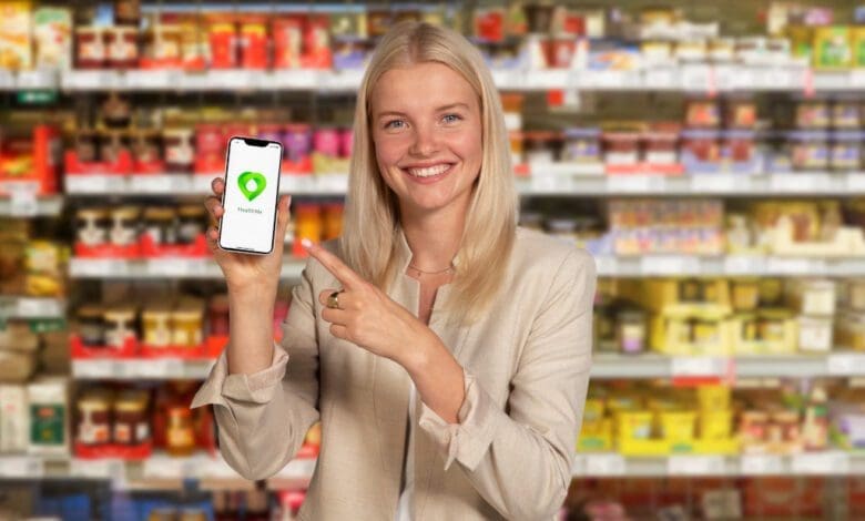 Victoria Noack, Gründerin und CEO von HealthMe zeigt Ihre App, die bereits von über 29.000 Menschen genutzt wird.