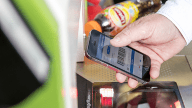 Coop customers take advantage of the Supercard loyalty programme in a store (Photo: Coop Switzerland)