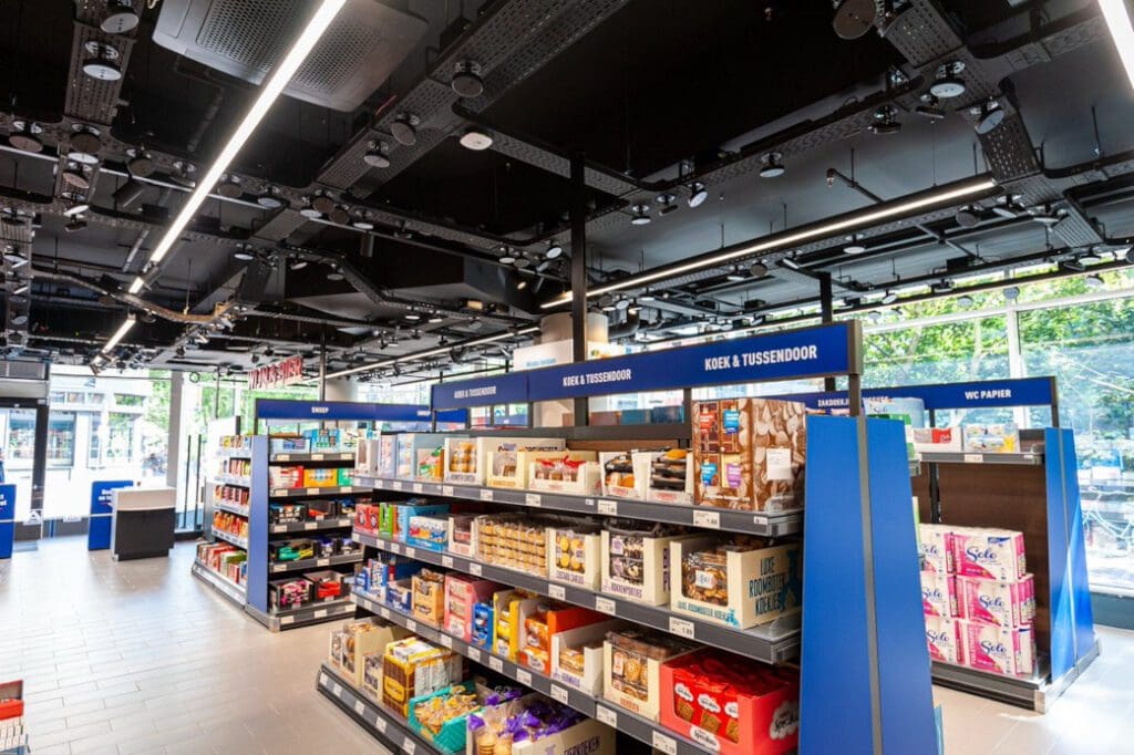 In the 370 square metre Aldi Nord store in Utrecht, 470 cameras were mounted on the ceiling and around 500 scales in shelves. (Photo: Aldi Nord)