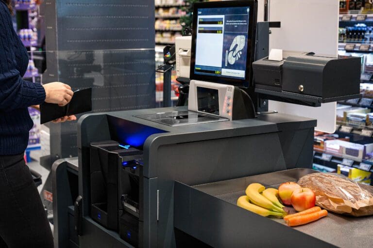 Guest Feature: Edeka Grümmi benefits from cash handling automation