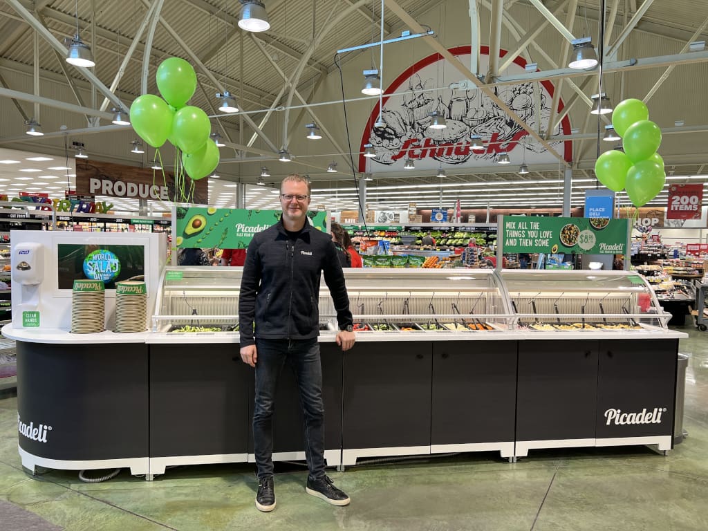 Schnucks brings smart salad bar from Picadeli to selected stores