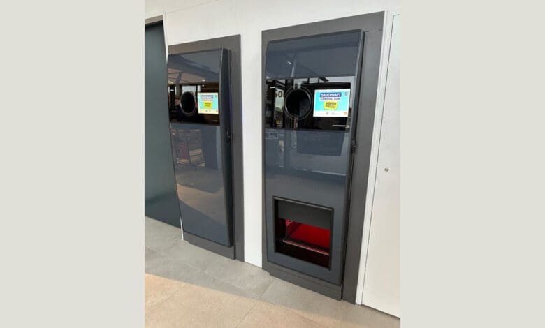 Hofer installs Tomra reverse vending machines for both disposable and reusable containers. (Photo: Tomra)