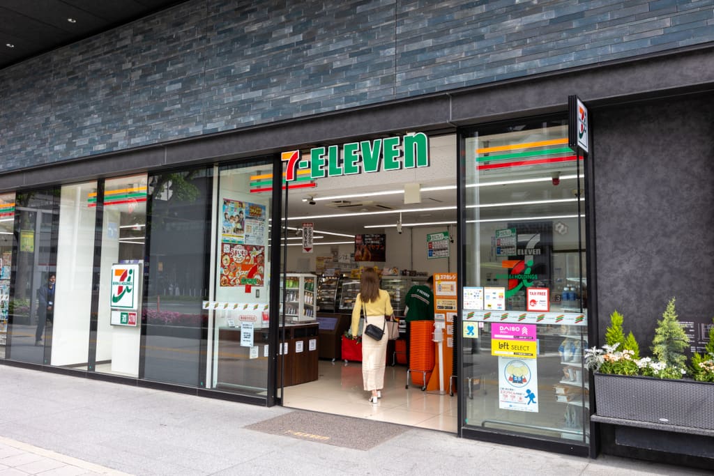 【新品未開封・まとめ売り】EVNNE イブン / Target: ME（10枚） 韓国音楽 EVNNE (イブン) - Target: ME (バージョン選択/CD+