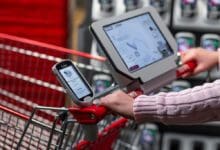 Rewe Group is testing digital shopping trolleys for the first time, but unlike its competitor Edeka Group without optimising the self-scanning process. (Photo: Catch)