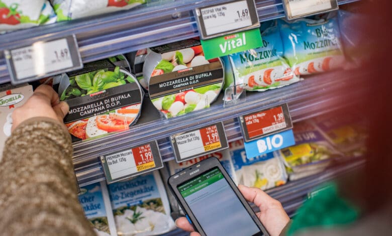 Spar Austria is defending itself against rumours that it intends to introduce dynamic pricing with the introduction of VusionGroup ESLs. (Photo: Spar Austria)