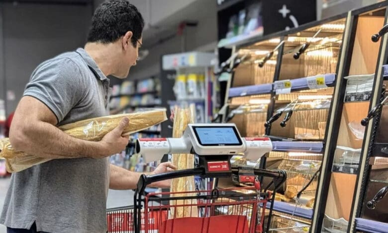 Intermarché is testing the clip-on devices from Shopic in a store in Provins, France. (Photo: Shopic)