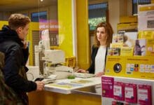 Die Deutsche Post wird ihre Standorte mit POS-Terminals der Beetle-Serie von Diebold Nixdorf modernisieren. (Foto: DHL Group)