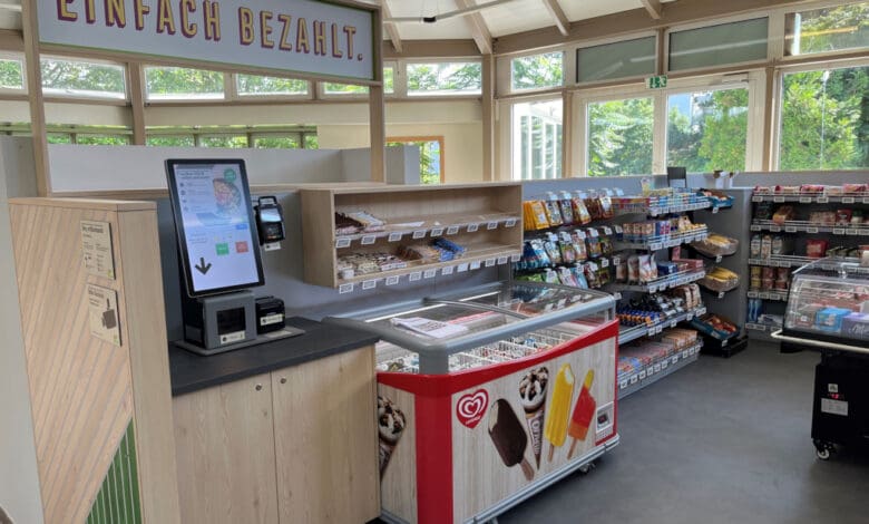 Lekkerland's Smart Kiosks, which are open around the clock, such as this one in the Schön Klinik in Schönau in the Berchtesgadener Land region, have been equipped with solutions from VusionGroup. (Photo: VusionGroup)