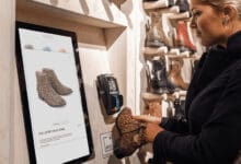 Zebra plant die Übernahme des führenden Anbieters von Kiosksystemen Elo für 1,3 Milliarden US-Dollar, um der wachsenden Nachfrage nach Touchpoints im Einzelhandel gerecht zu werden und die Expansion von Zebra im Bereich Selbstbedienungskassen zu beschleunigen. (Foto: Elo)