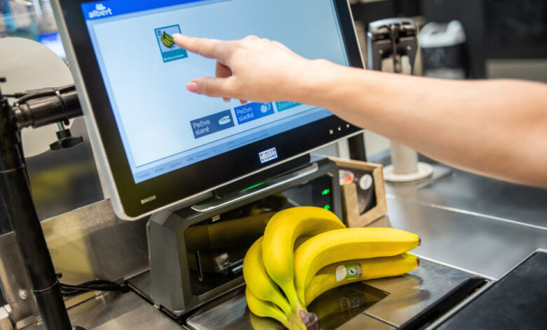 Albert pilots Mettler Toledo's FreshAI at self-checkouts for AI-based recognition of products without barcodes. (Photo: Albert)