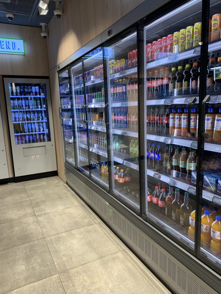 Lekkerland relies on camera technology and the AiFi system, which automatically registers every withdrawal or return of goods.