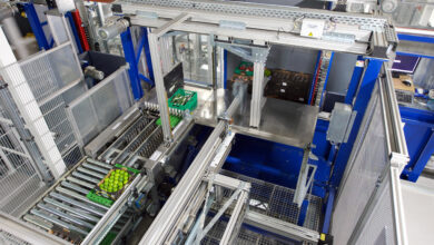 Witron’s OPM system with COM machines enables fully automated, store-specific assembly of items in all temperature ranges. (Photo: Witron)