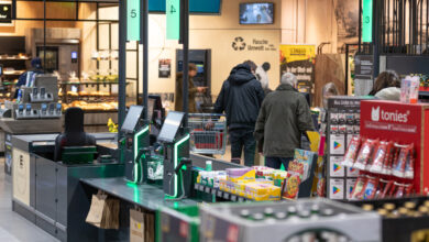 Die 4POS Pan Oston Gruppe hat im Jahr 2025 mehr Self-Checkouts in die deutschsprachigen Länder geliefert als alle anderen Anbieter. (Foto: 4POS Pan Oston Gruppe)